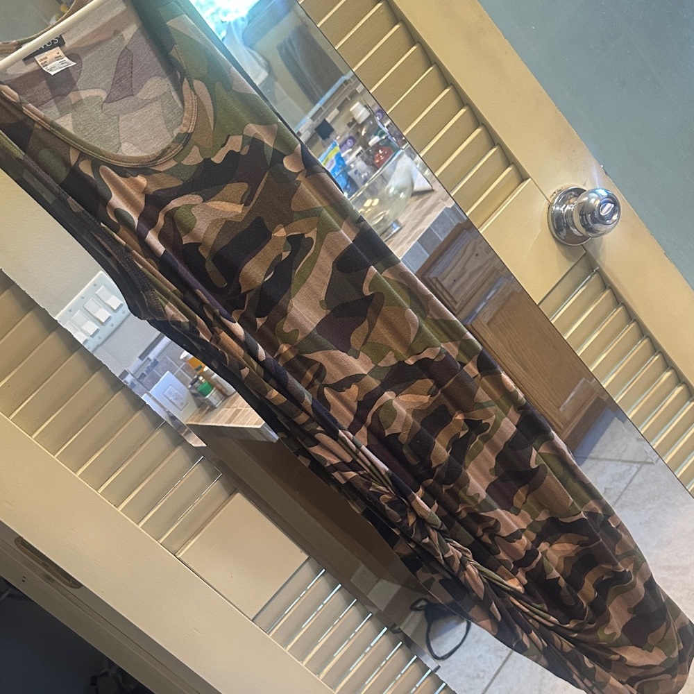 VENUS Camouflage Maxi Dress